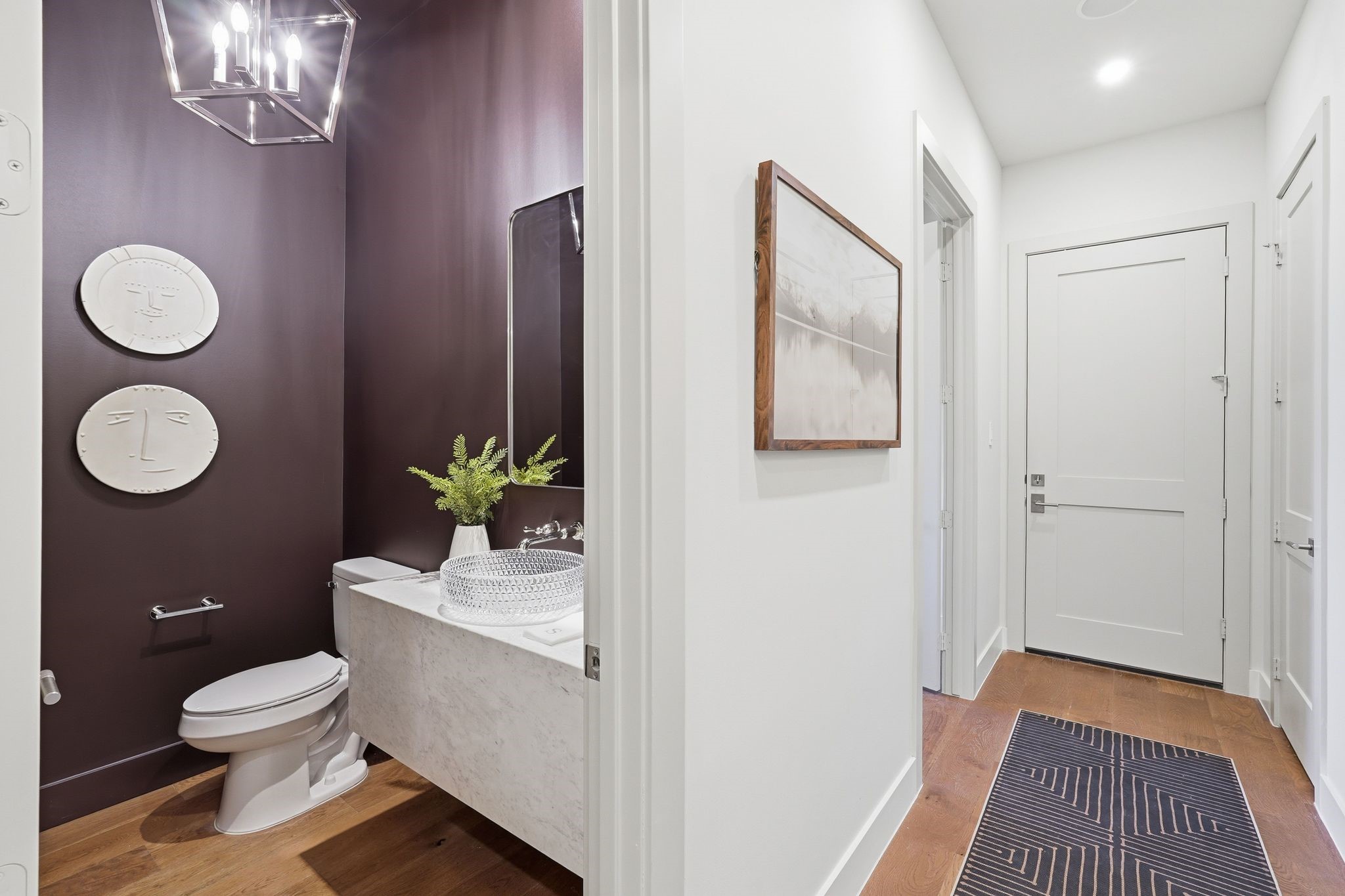 7248 Red Oak Grove Road Montgomery, TX 77316 - Photo 23 of 50 a bathroom with a toilet a sink and mirror