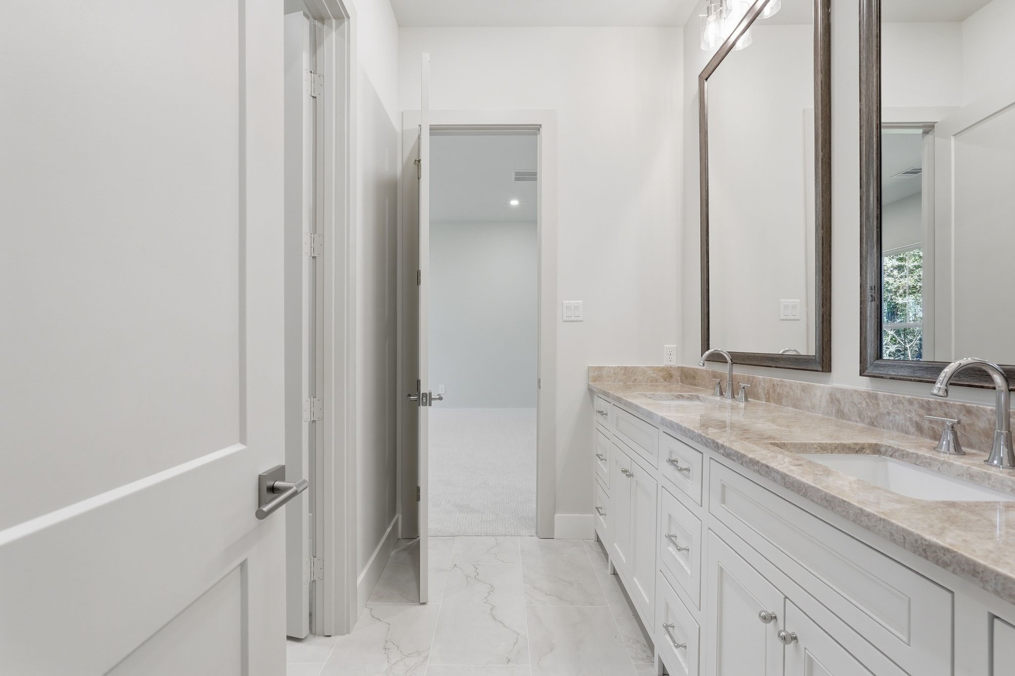 7248 Red Oak Grove Road Montgomery, TX 77316 - Photo 35 of 50 a bathroom with a granite countertop sink and a mirror