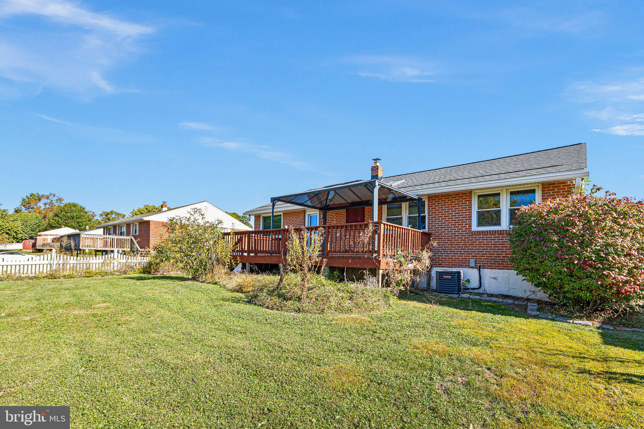 8 Trevett Boulevard Newark, DE 19702 - Photo 23 of 23 front view of a house with a big yard