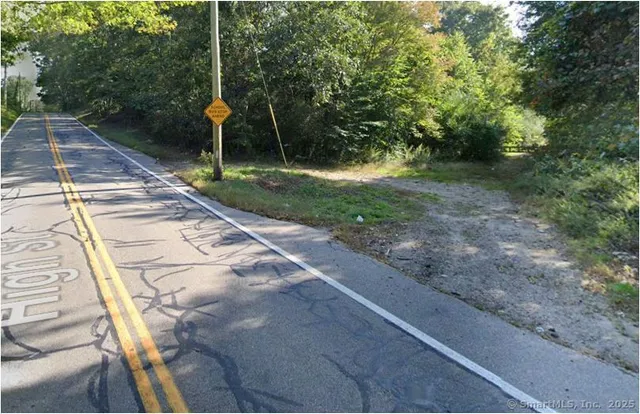 $3,850,000 | Clarks Falls, Gales Ferry, CT 06335