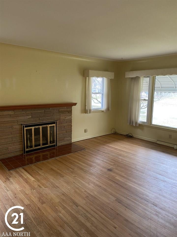 118 Croswell Street Romeo, MI 48065 - Photo 10 of 26 50037415-9.JPG