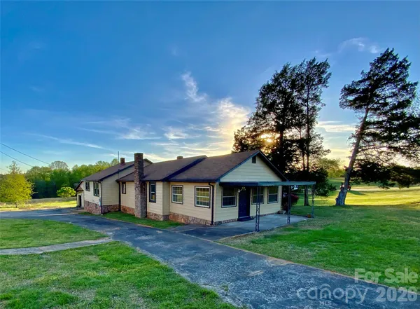 $304,900 | 310 Horn Bottom Road, Forest City, NC 28043