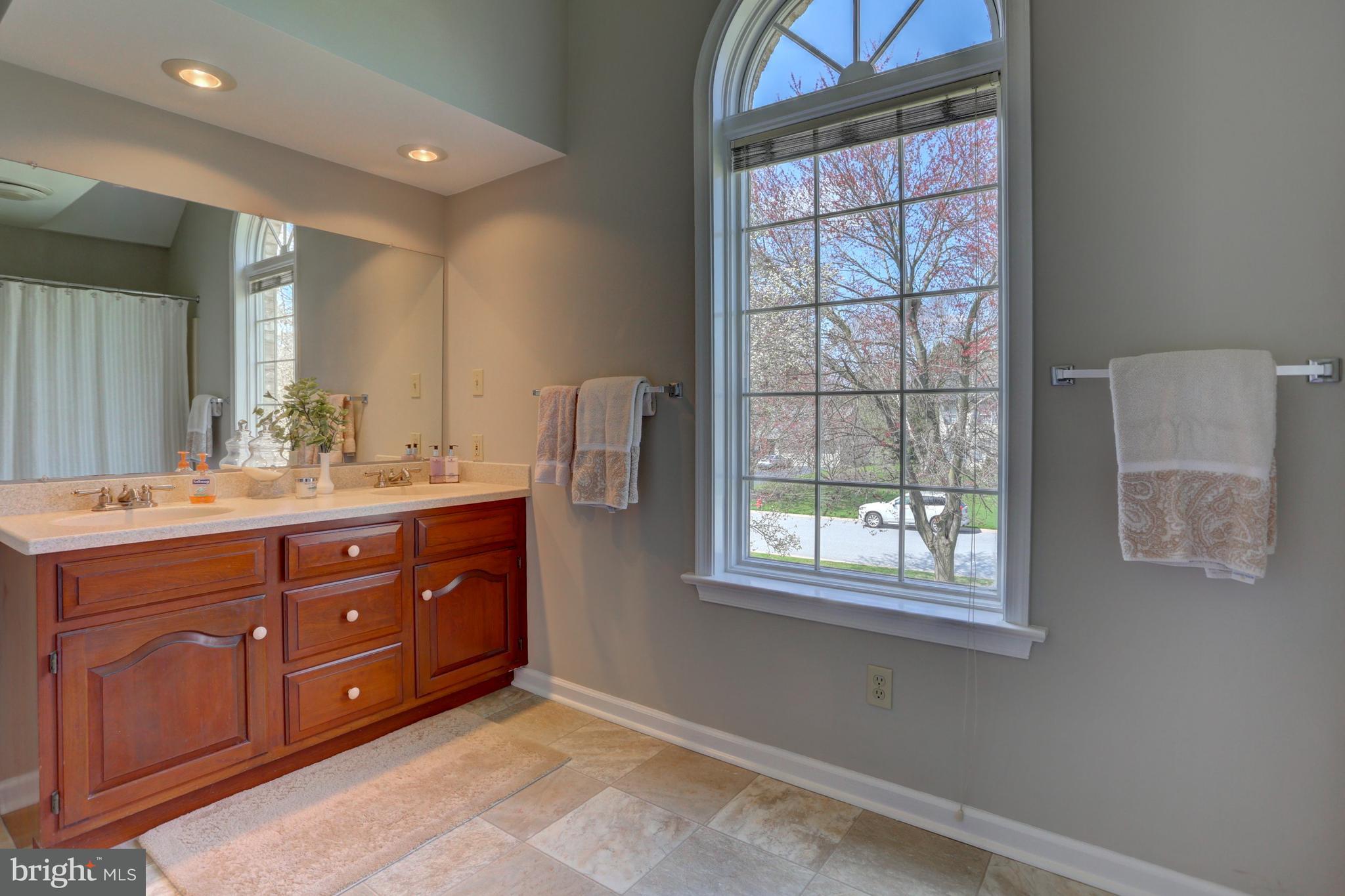 552 Greenhowe Drive Lititz, PA 17543 - Photo 23 of 47