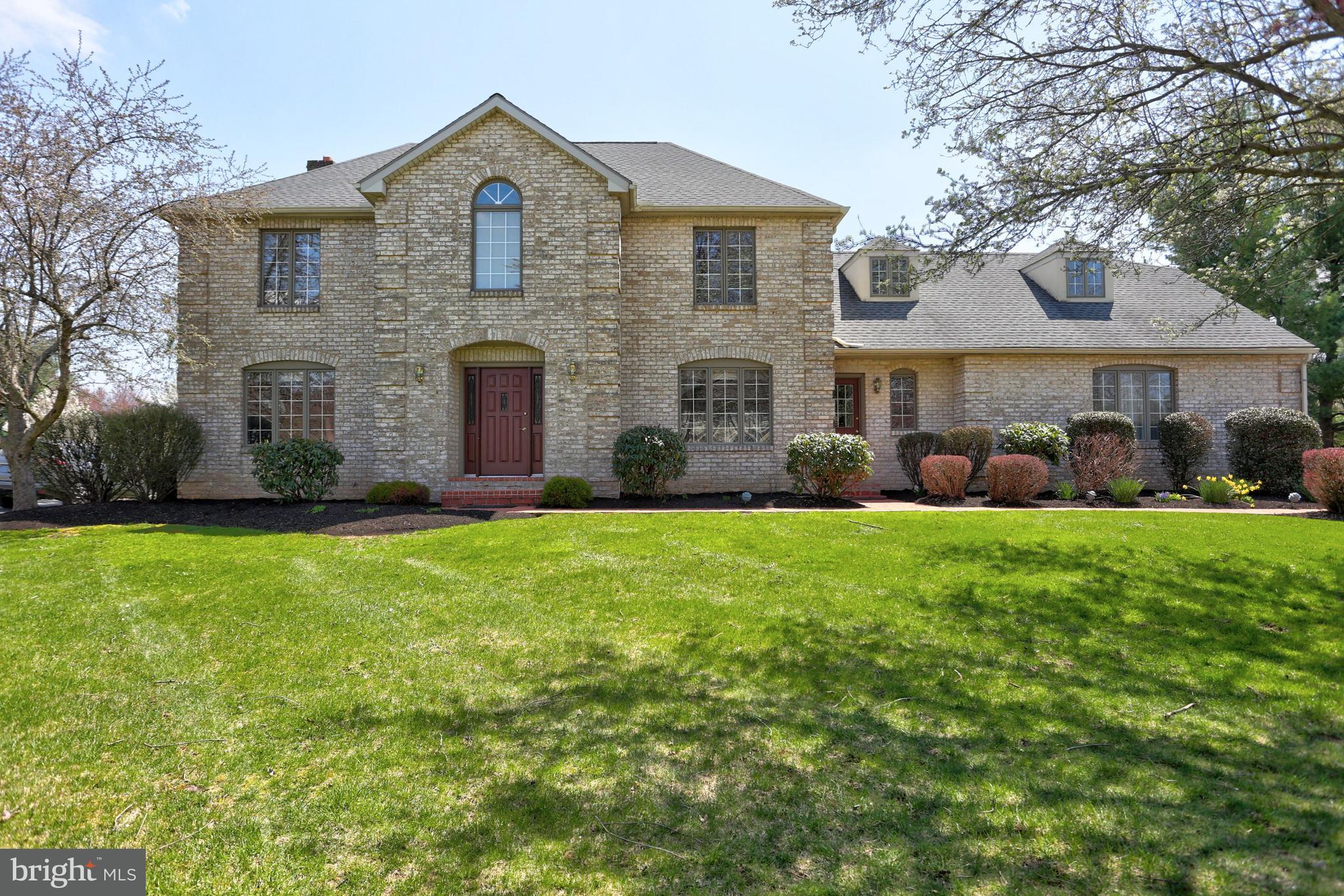 552 Greenhowe Drive Lititz, PA 17543 - Photo 3 of 47