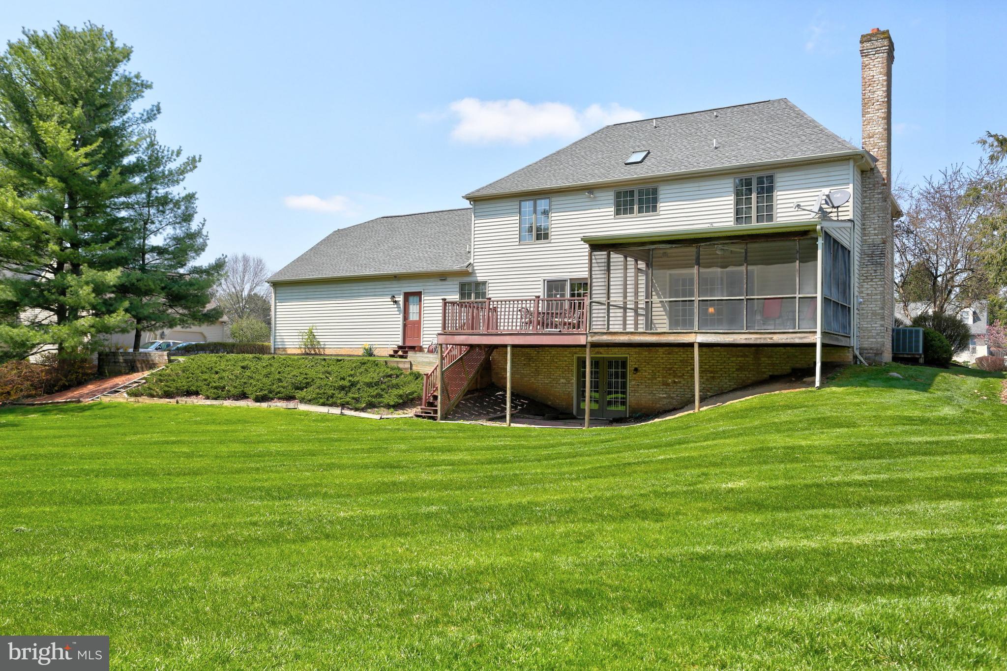 552 Greenhowe Drive Lititz, PA 17543 - Photo 41 of 47