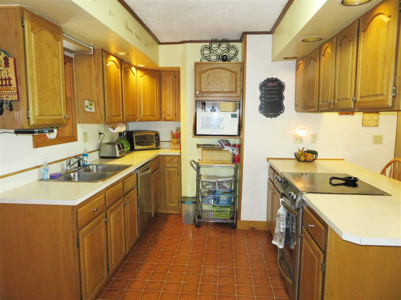 4005 West Beard Road Perry, MI 48872 - Photo 2 of 31