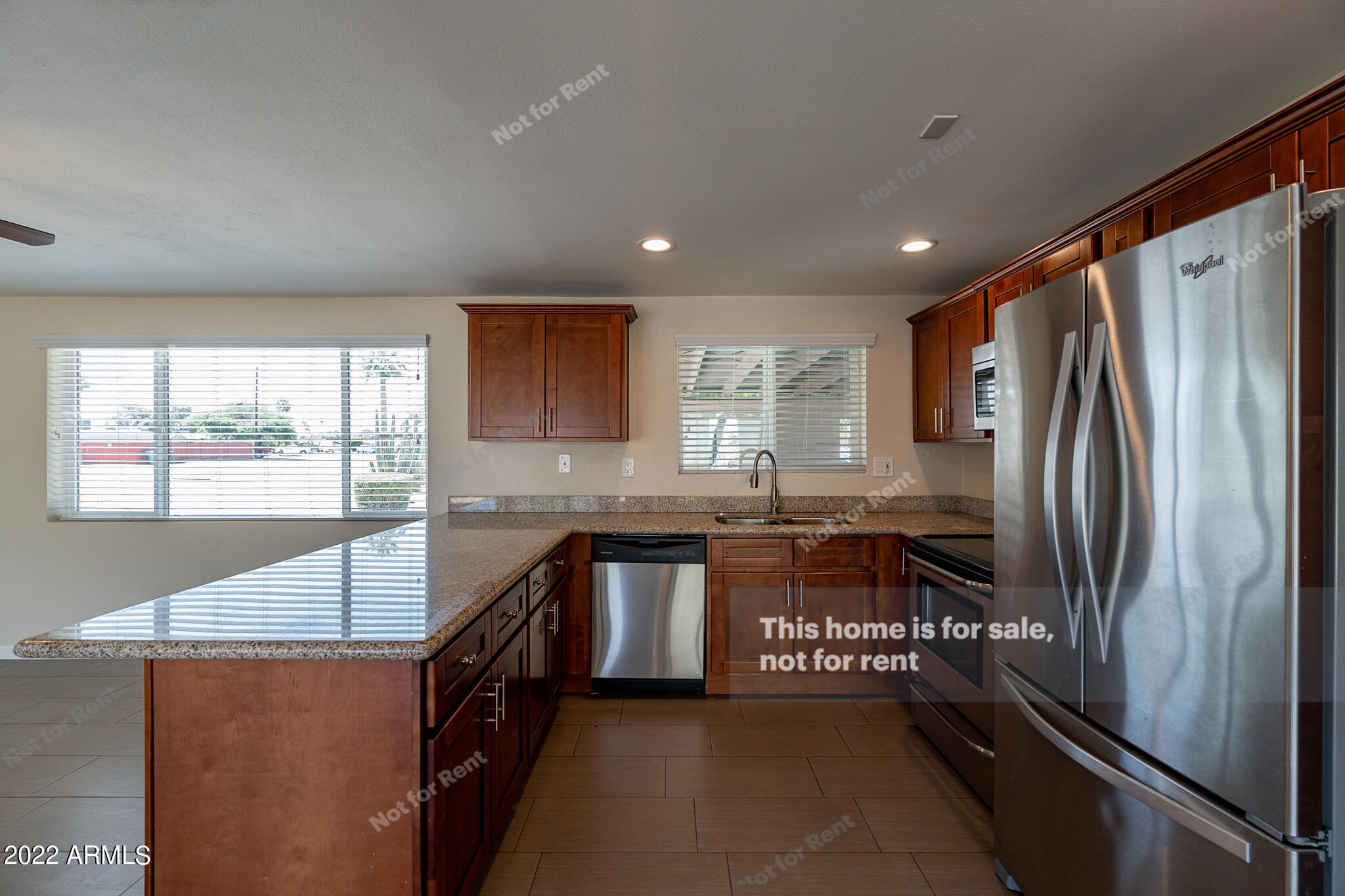 3802 West Griswold Road Phoenix, AZ 85051 - Photo 4 of 18 listing_1