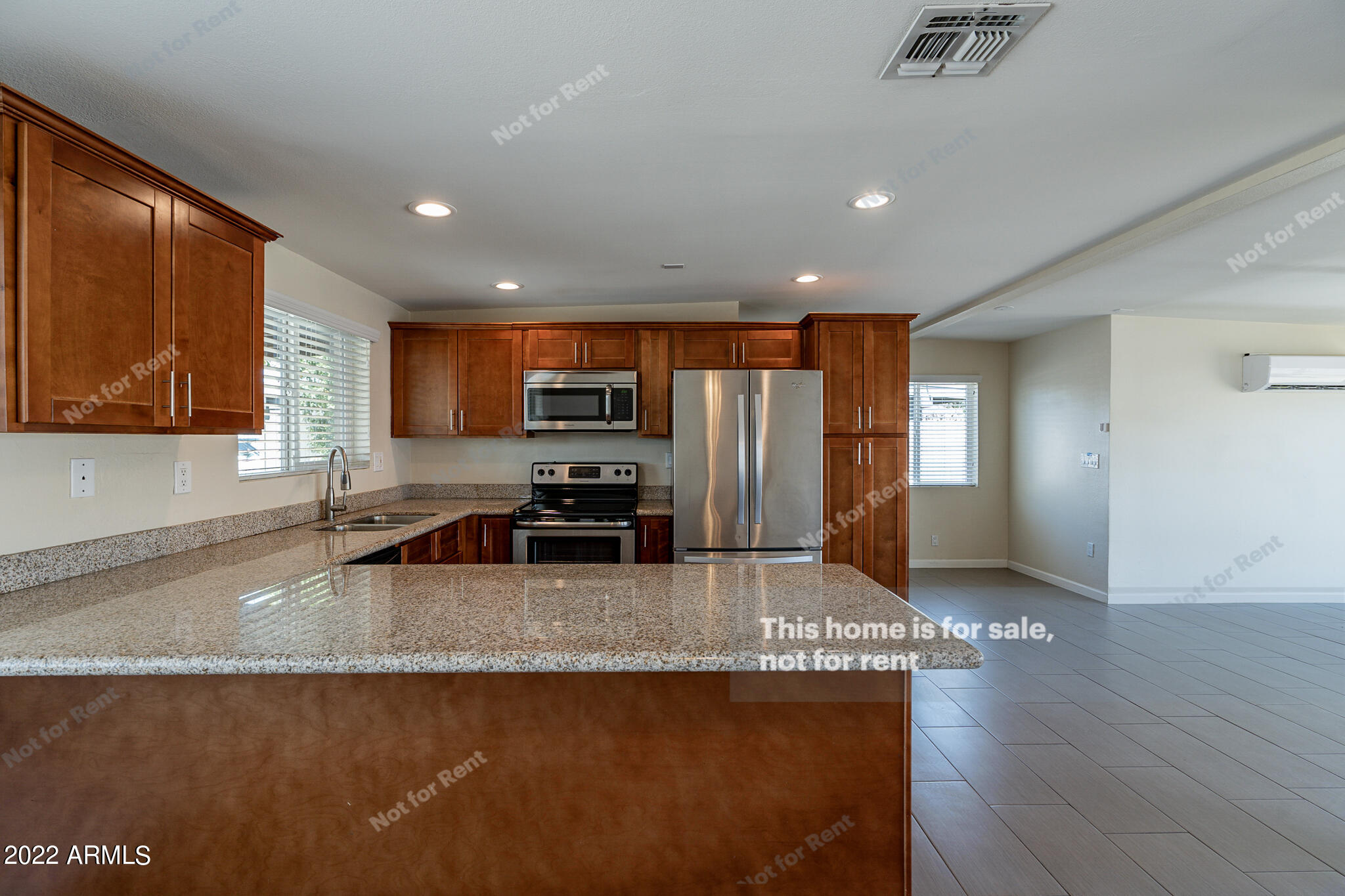 3802 West Griswold Road Phoenix, AZ 85051 - Photo 8 of 18 listing_5