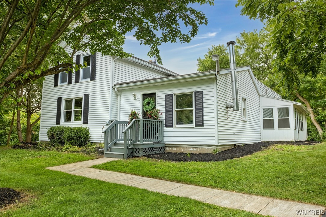 2411 Killian Road Pembroke, NY 14036 - Photo 1 of 1 Gallery Image 1