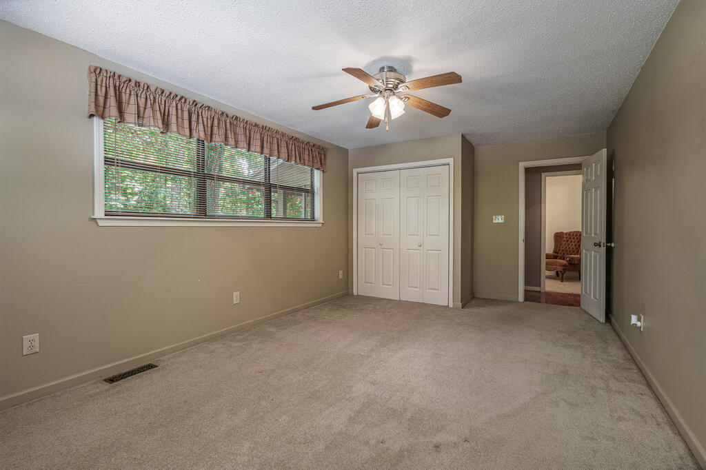 1054 Dickey Road Murphy, NC 28906 - Photo 13 of 39 Gallery Image 13