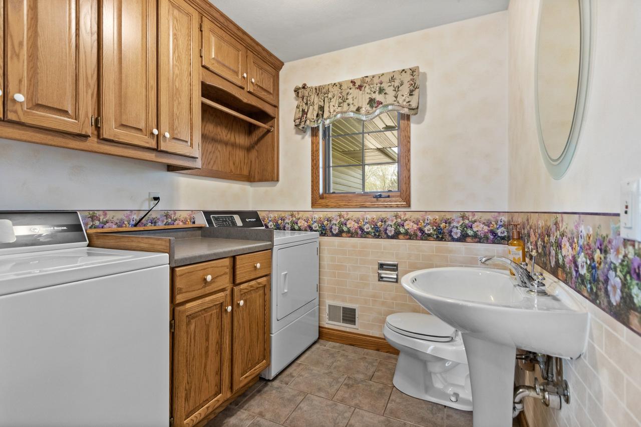4255 Other Appleton, WI 54913 - Photo 24 of 54 Gallery Image 24