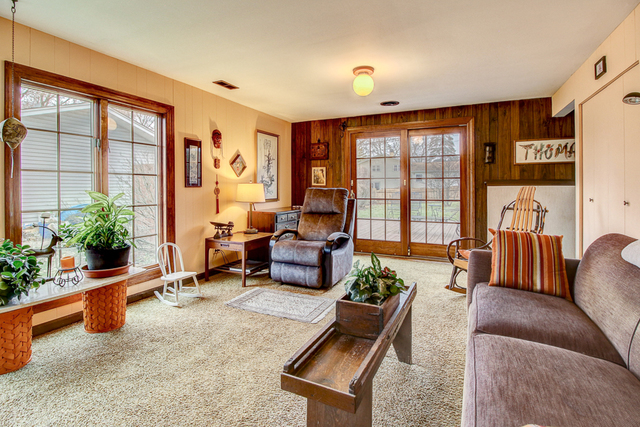 21W164 Canary Road Lombard, IL 60148 - Photo 17 of 22 Gallery Image 17