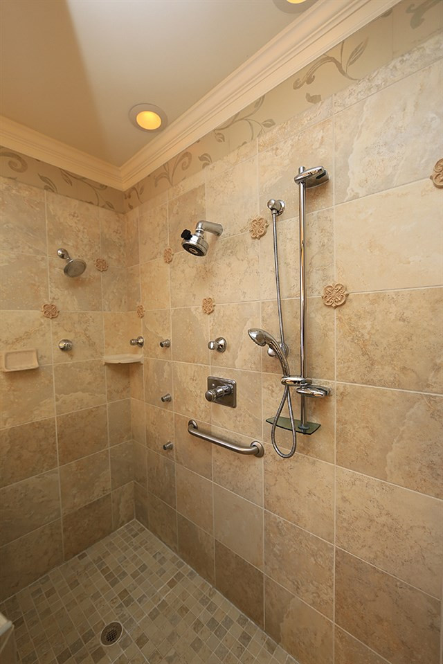 1821 Torrington Street Raleigh, NC 27615 - Photo 14 of 25 Photo 14
