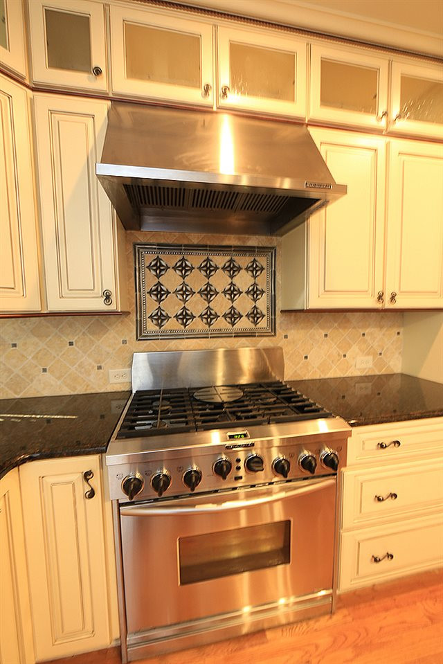 1821 Torrington Street Raleigh, NC 27615 - Photo 4 of 25 Photo 4