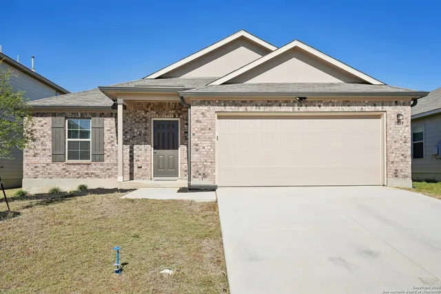 $350,000 | 7019 Vista Loop, San Antonio, TX 78233