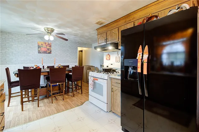 $430,000 | 270 Woodward Avenue, East Providence, RI 02914