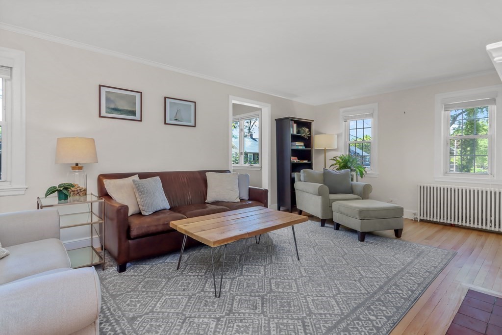 3 Conrad Road Melrose, MA 02176 - Photo 6 of 37 Gallery Image 6