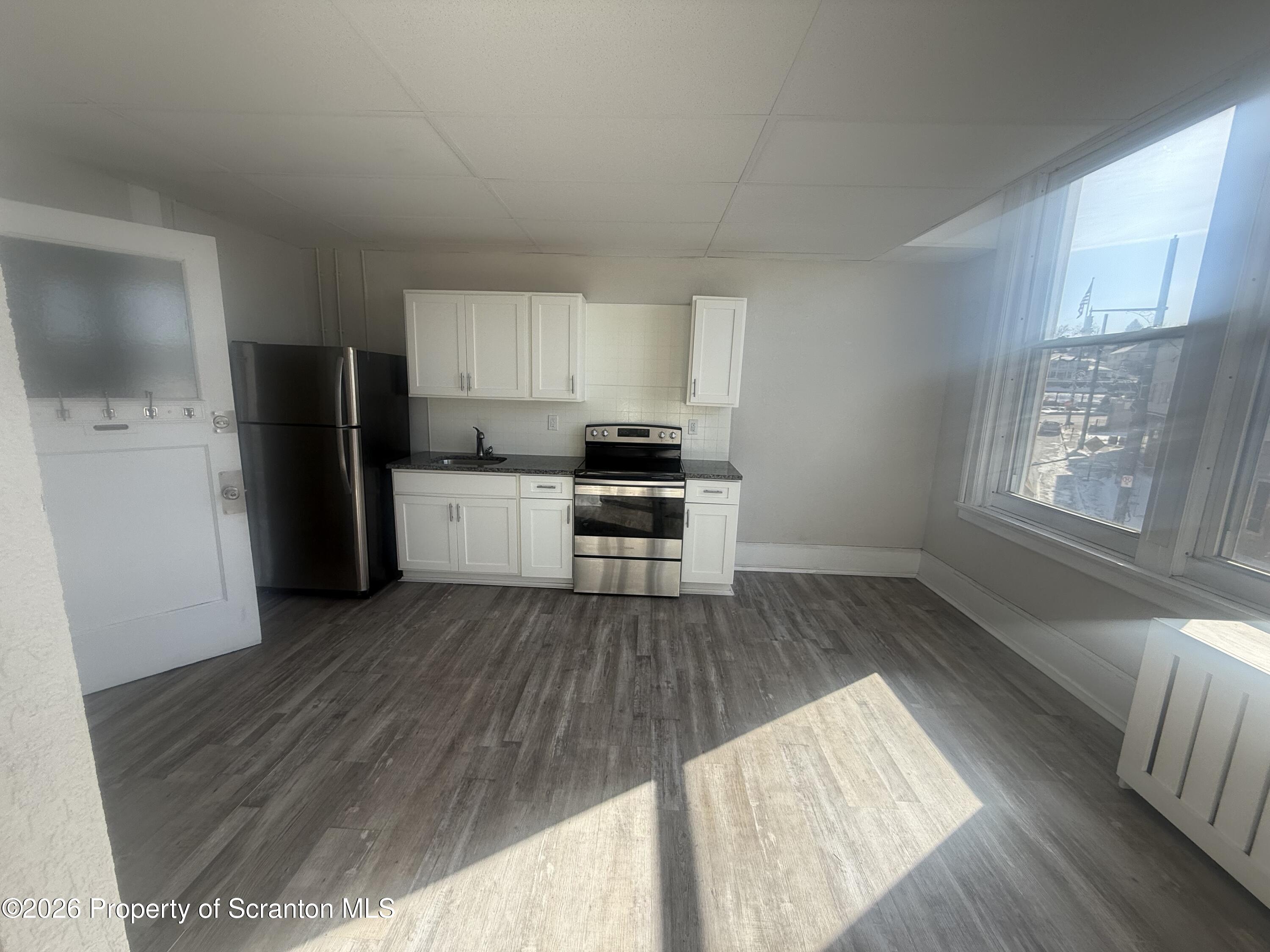 106 Delaware Avenue, Unit 2D Olyphant, PA 18447 - Photo 2 of 8 Kitchen