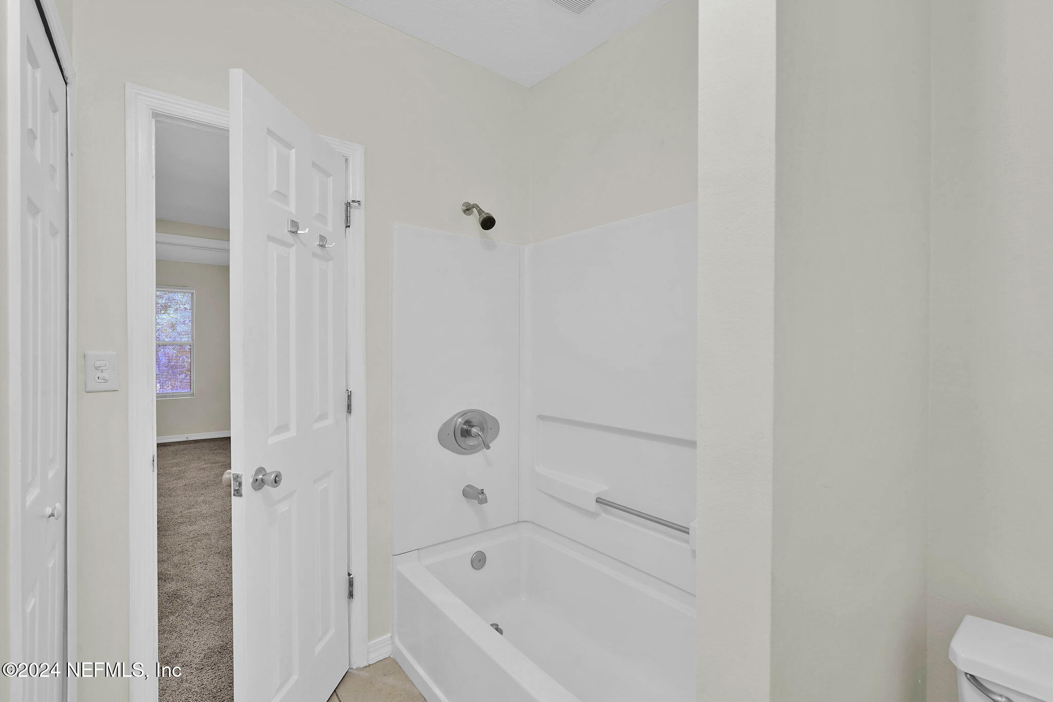 8052 Carlotta Road South Jacksonville, FL 32211 - Photo 22 of 38 22-web-or-mls-8052 carlotta_022