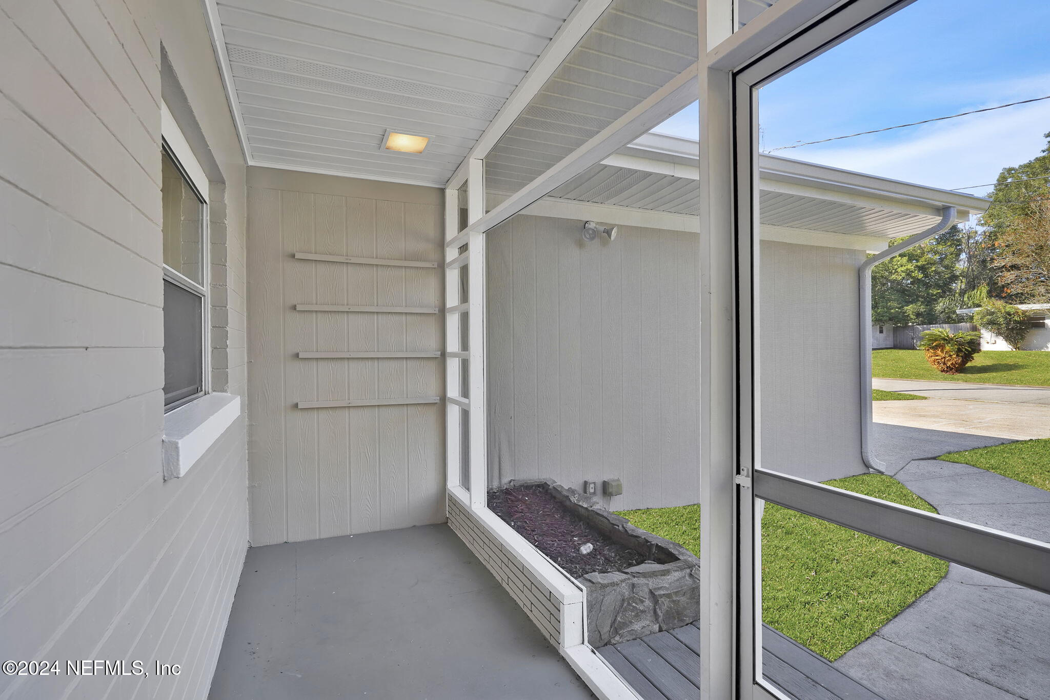 5-web-or-mls-8052 carlotta_005