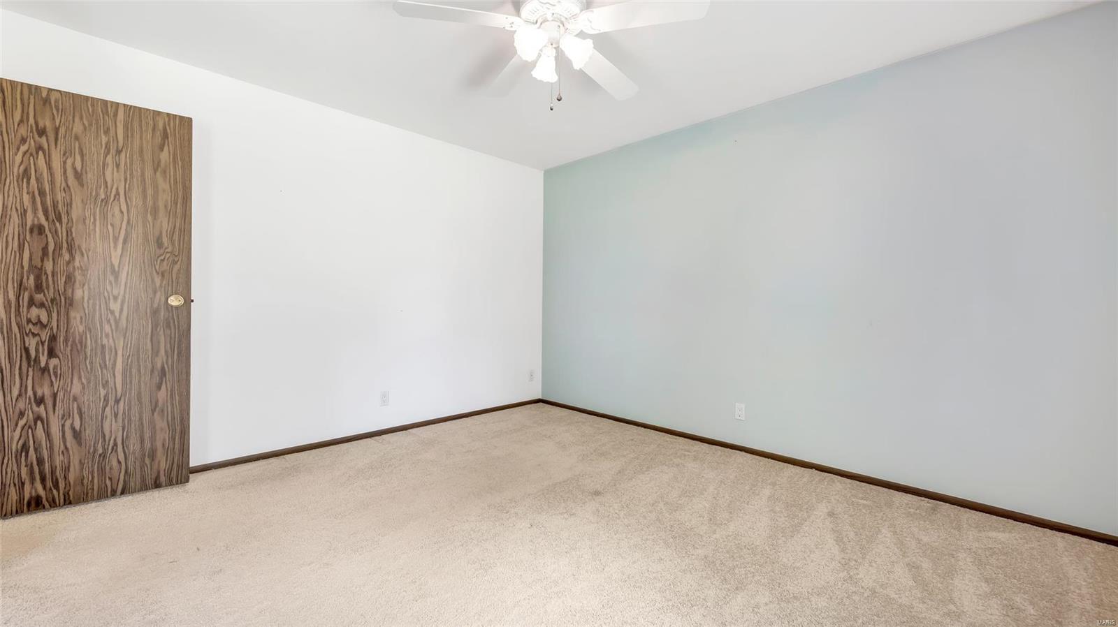 3 Creekside Drive St. Peters, MO 63376 - Photo 18 of 34