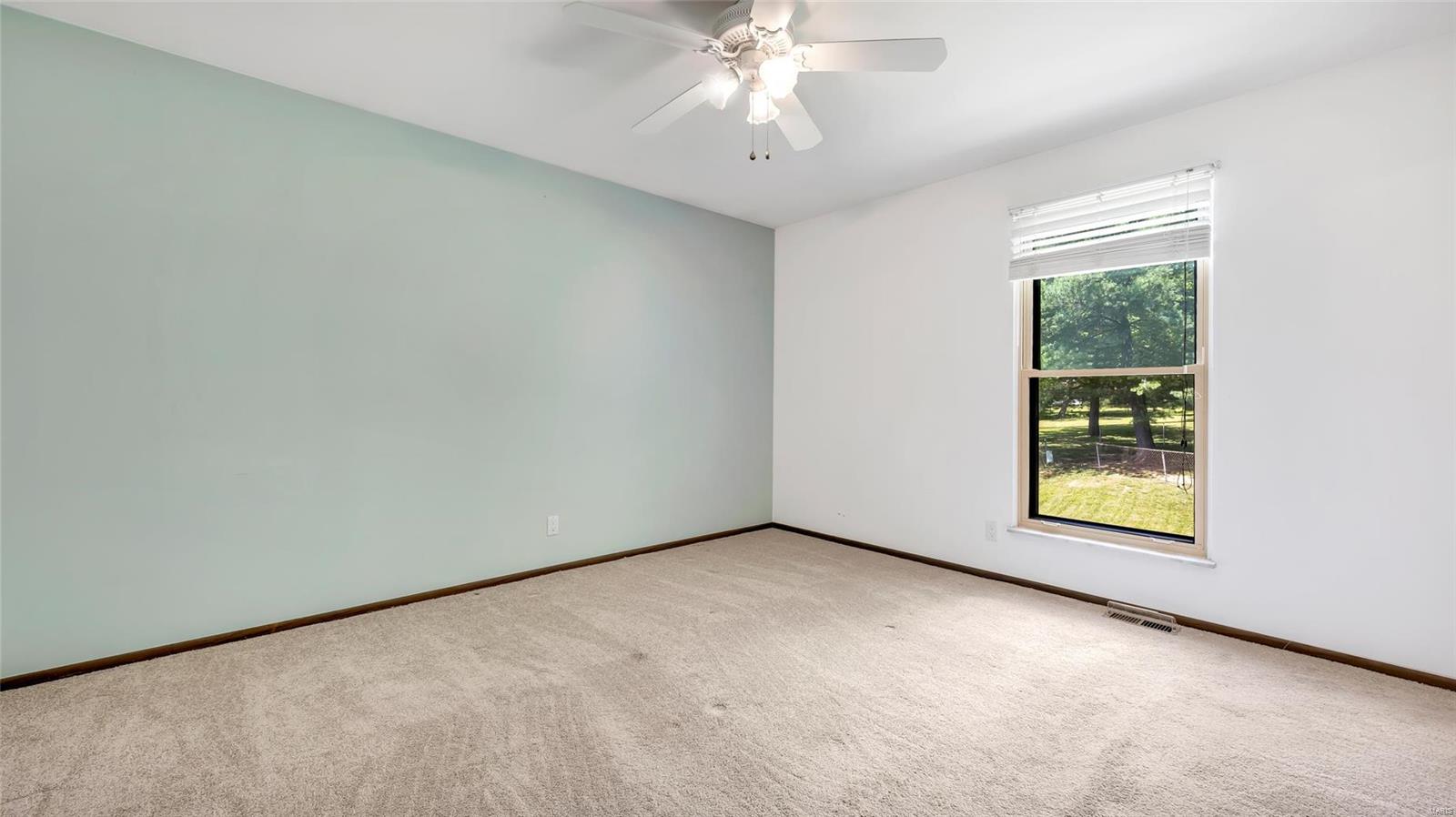 3 Creekside Drive St. Peters, MO 63376 - Photo 19 of 34