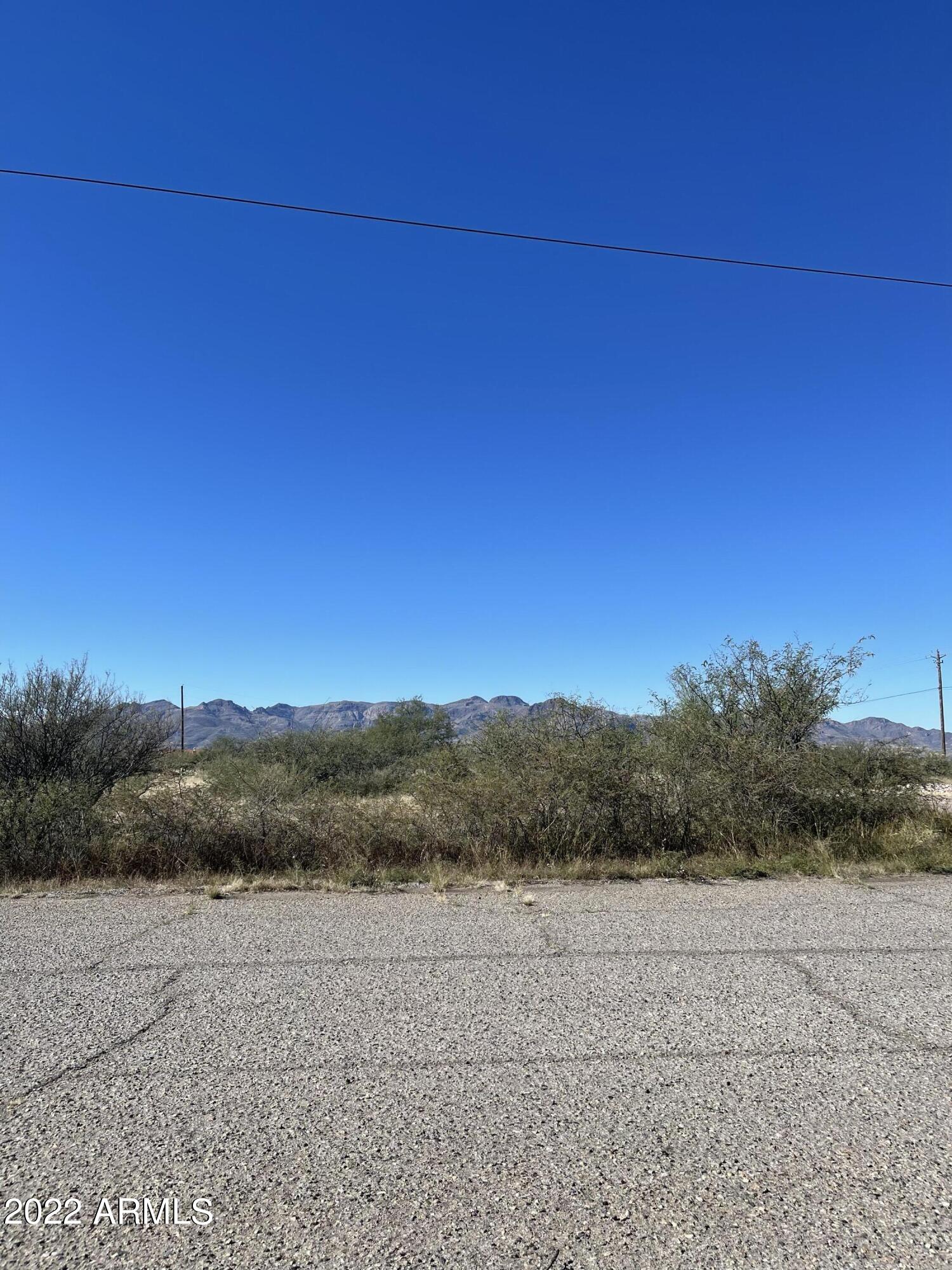 1880 Via Francia, Unit 7 Rio Rico, AZ 85648 - Photo 2 of 6 corner lot