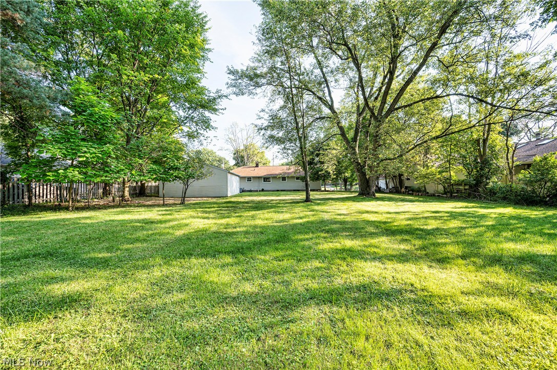 25975 Highland Road Cleveland, OH 44143 - Photo 19 of 24