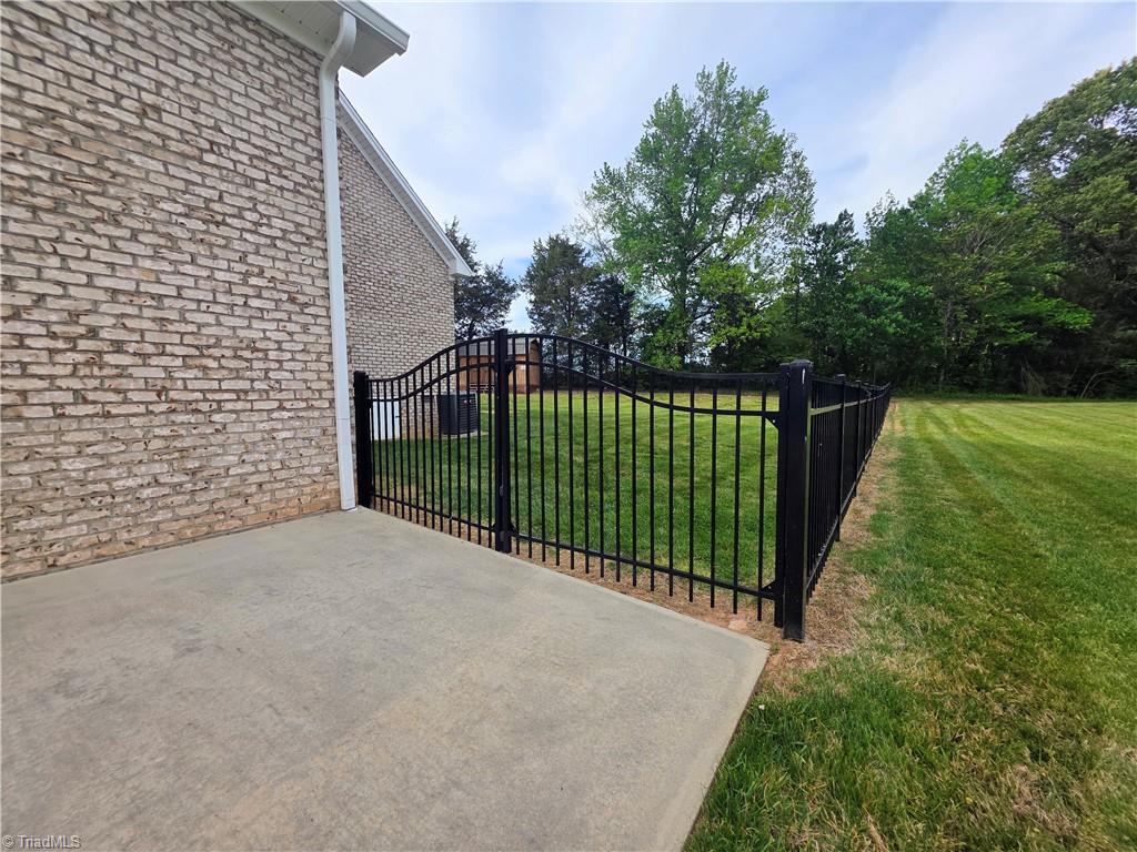 121 Ebert Farm Road Lexington, NC 27295 - Photo 39 of 46