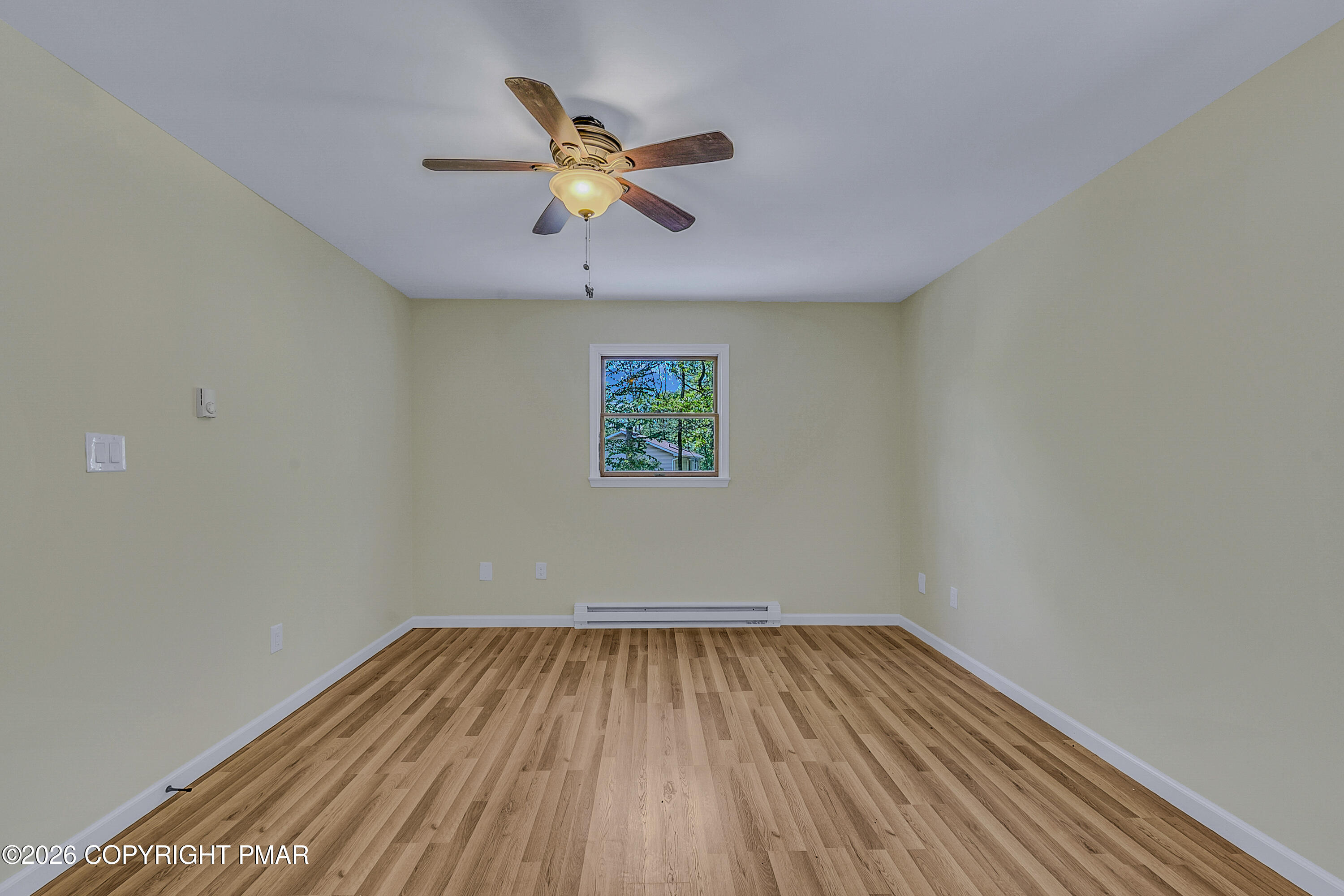 171 Foothill Boulevard Effort, PA 18330 - Photo 24 of 47 Primary Bedroom