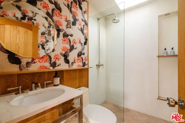 $2,950 | 2640 Clyde Avenue, Unit ADU, Los Angeles, CA 90016