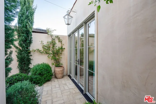 $2,950 | 2640 Clyde Avenue, Unit ADU, Los Angeles, CA 90016