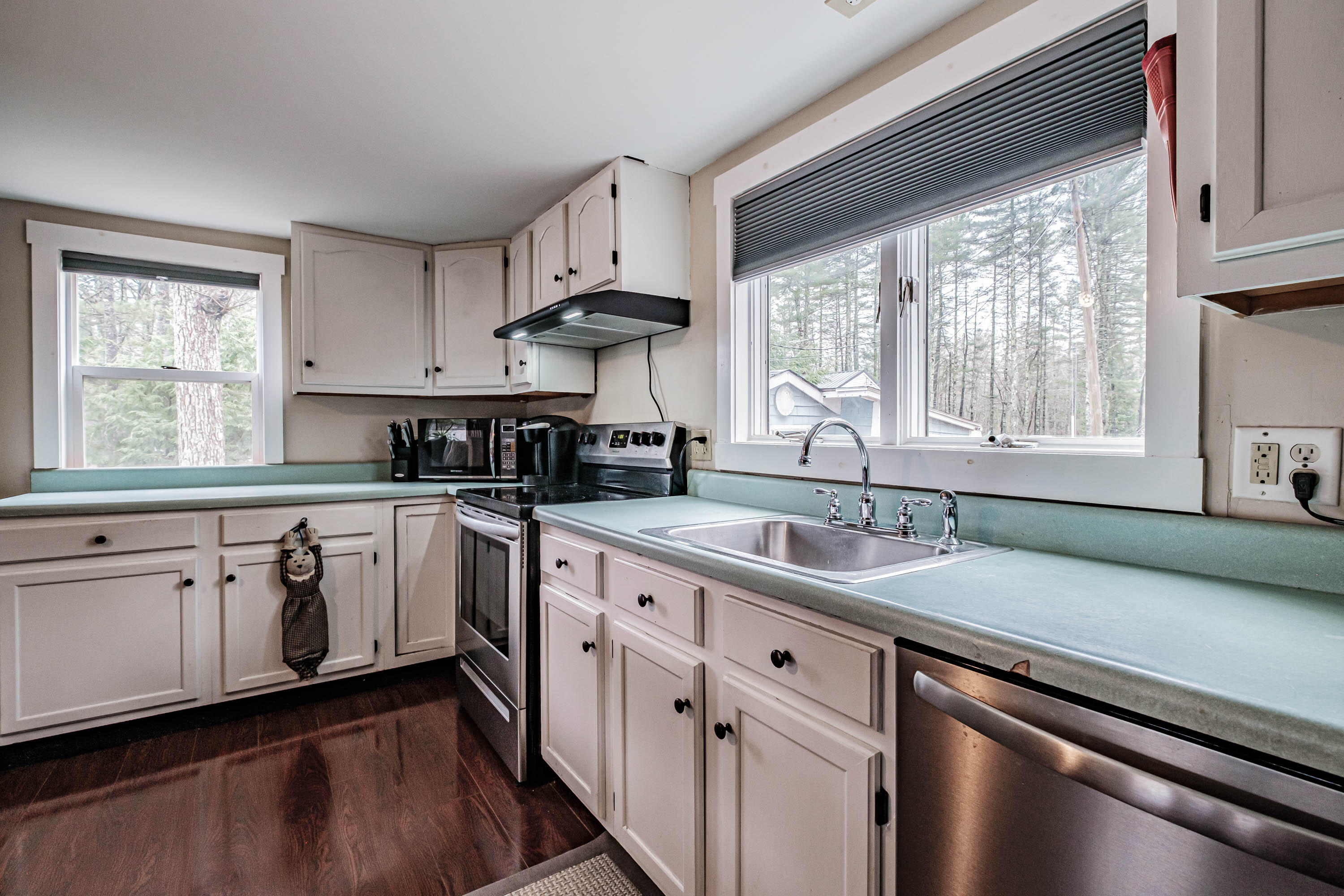 1093 Cape Road Hollis Center, ME 04042 - Photo 14 of 38 Kitchen