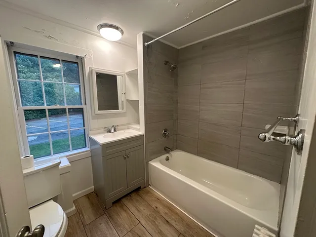 $2,650 | 1024-1026 Waverly Street, Unit 3, Framingham, MA 01702