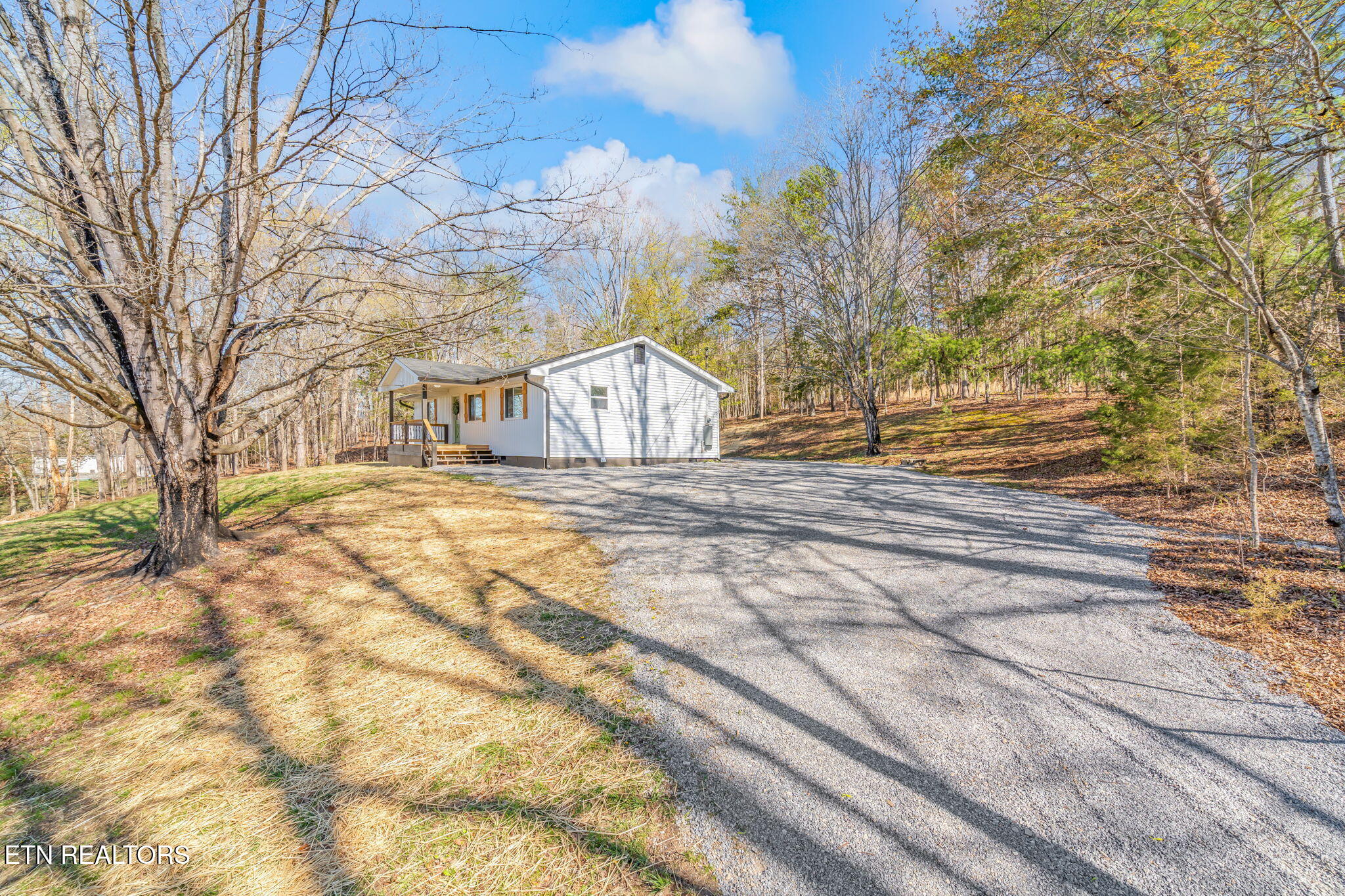 434 Pattie Gap Road Philadelphia, TN 37846 - Photo 3 of 59 3-web-or-mls-420 Pattie Gap Road-2