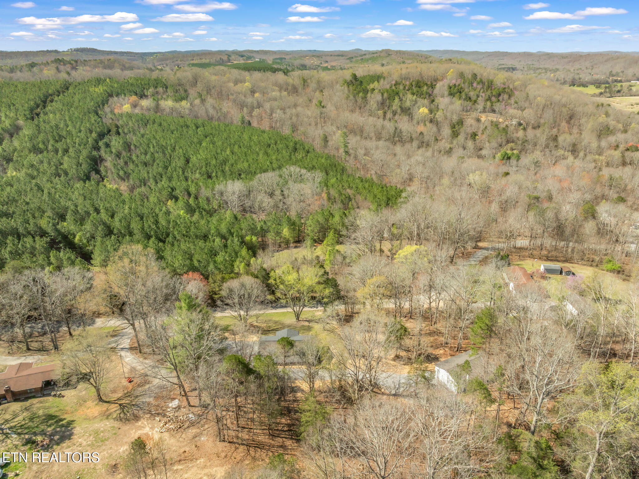 434 Pattie Gap Road Philadelphia, TN 37846 - Photo 51 of 59 52-web-or-mls-420 Pattie Gap Road-52