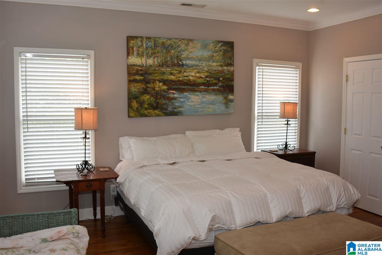 2920 Leland Road Birmingham, AL 35209 - Photo 15 of 32