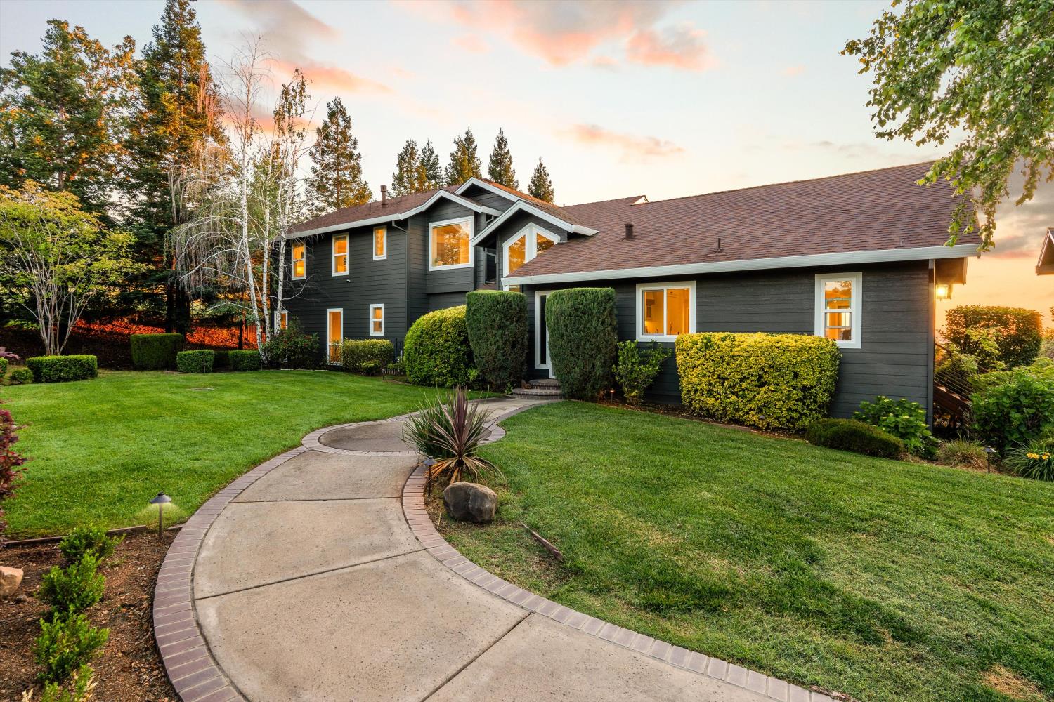 7380 Ridge Road Newcastle, CA 95658 - Photo 64 of 97 a view of a front of house with a yard