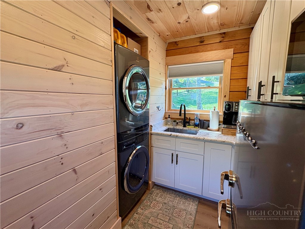 111 Almost Heaven Road Boone, NC 28607 - Photo 7 of 18 Gallery Image 7