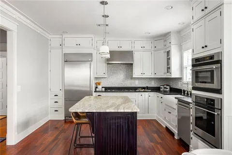 $950,000 | 266 Atlanta Avenue Southeast, Atlanta, GA 30315