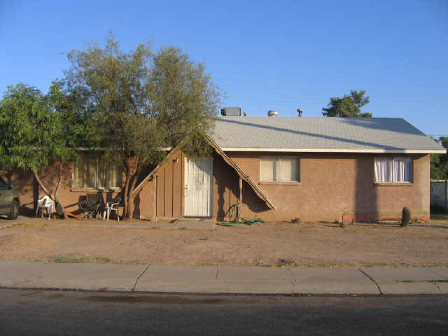 6215 West Cheery Lynn Road Phoenix, AZ 85033 - Photo 1 of 6 Primary Photo