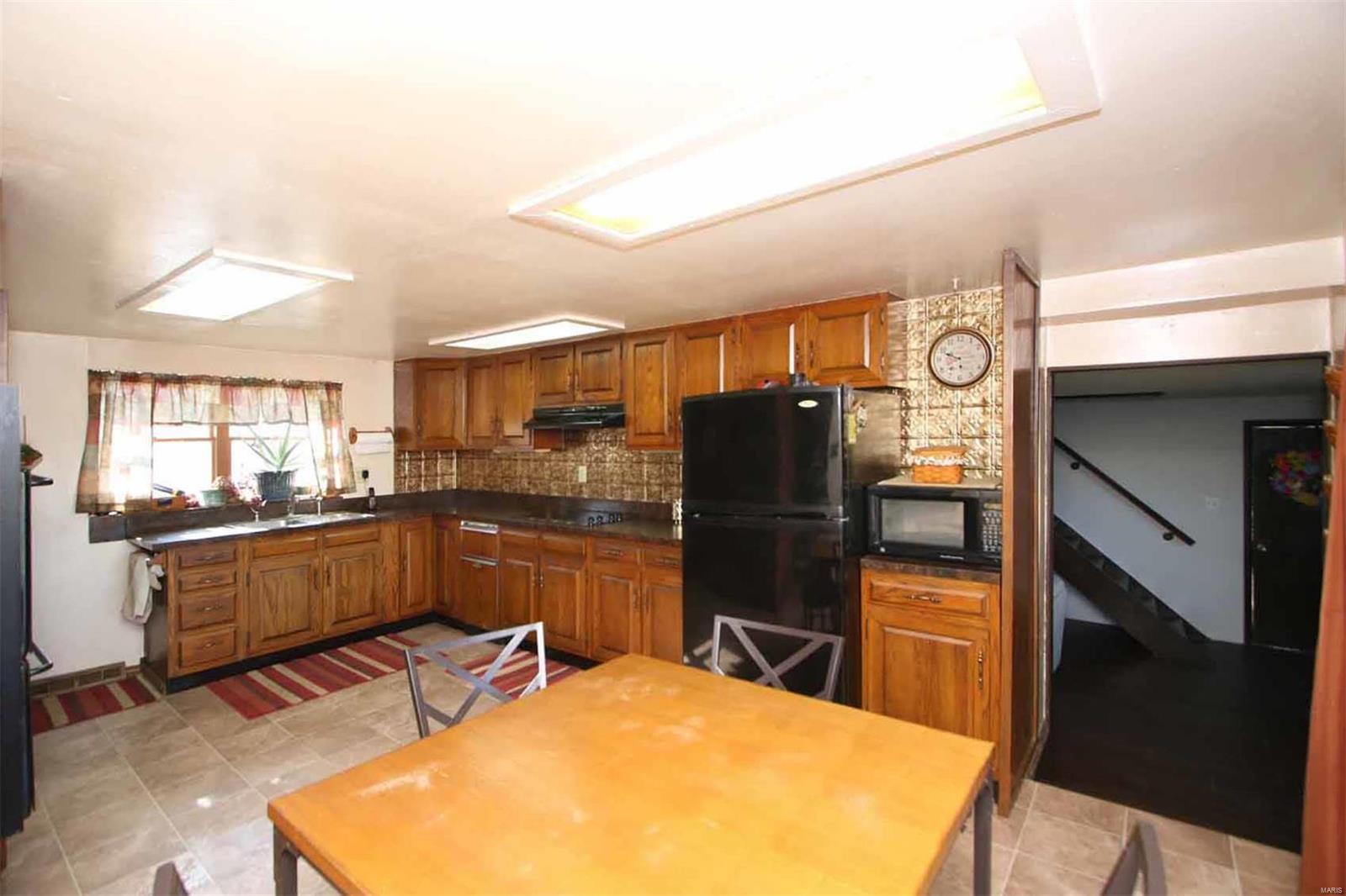 2732 Seiler Road Alton, IL 62002 - Photo 14 of 20