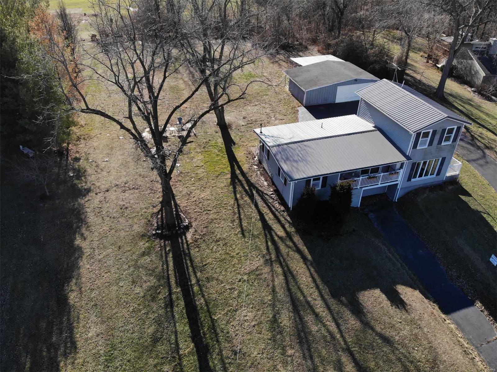 2732 Seiler Road Alton, IL 62002 - Photo 9 of 20