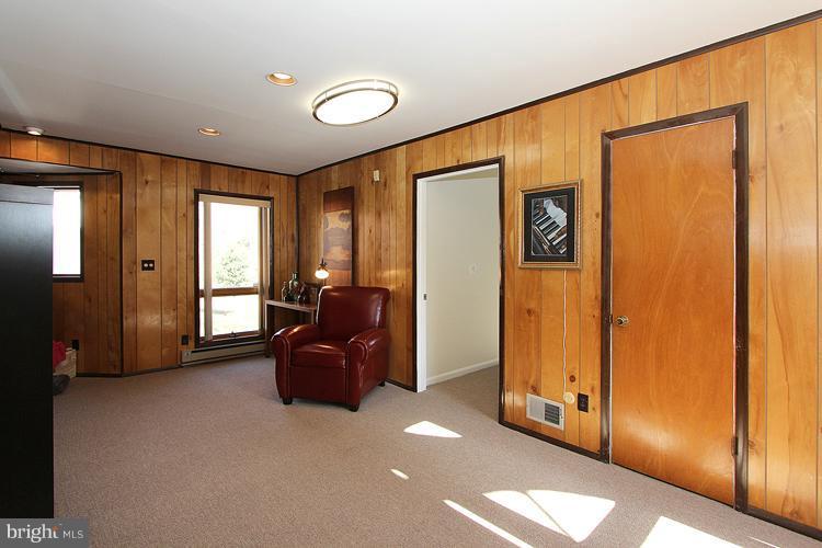 133 Ritchie Avenue Silver Spring, MD 20910 - Photo 16 of 26 Family Room2