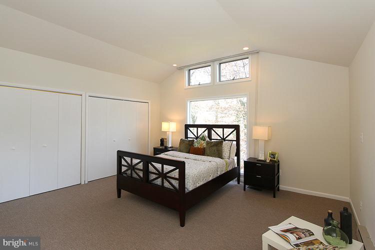 133 Ritchie Avenue Silver Spring, MD 20910 - Photo 9 of 26 Bedroom (Master)2