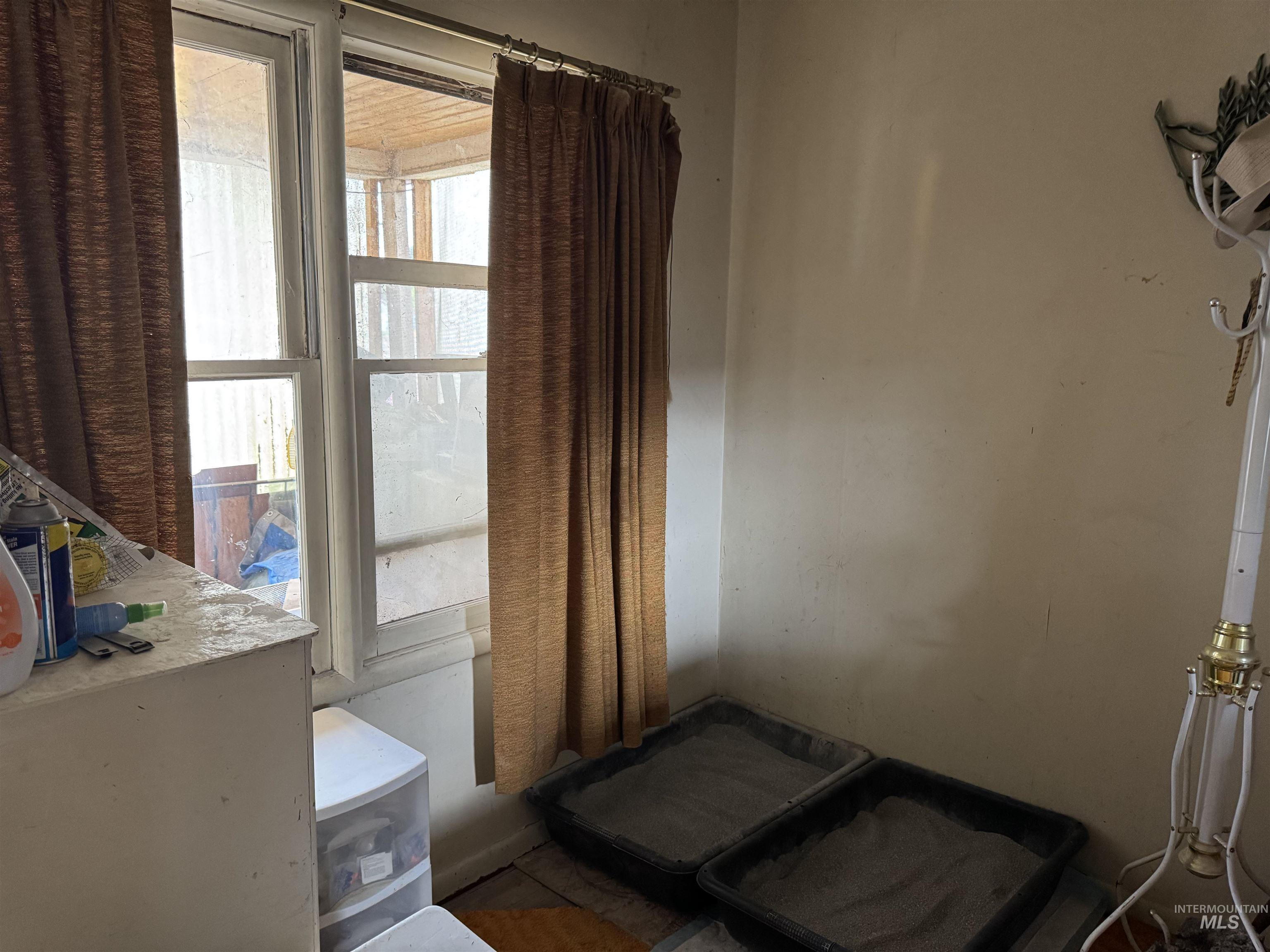 416 North 2nd Street Nyssa, OR 97913 - Photo 23 of 24 Interior space