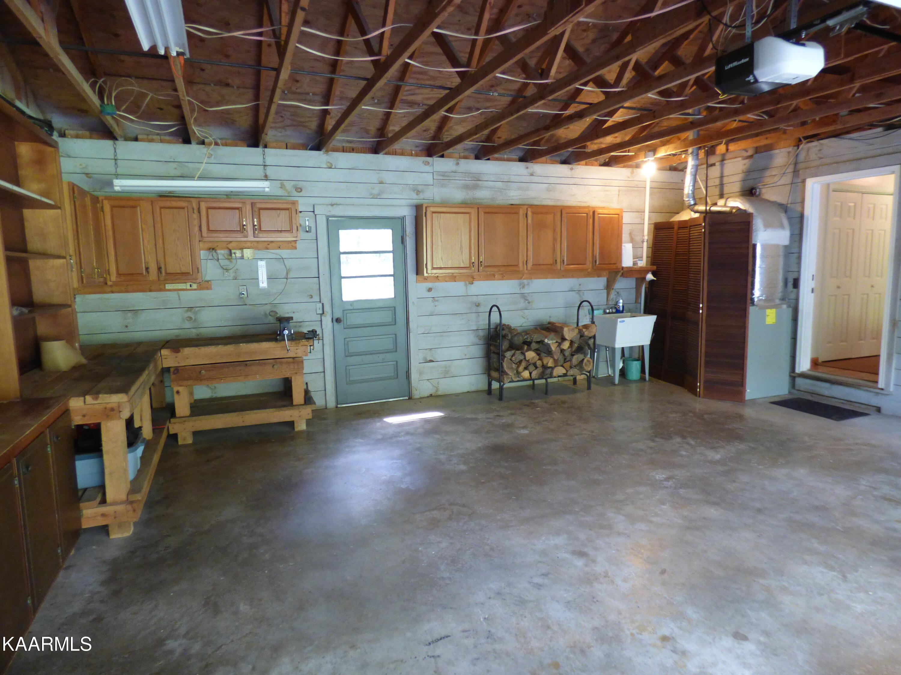 607 Hatler Road Crossville, TN 38555 - Photo 23 of 60 P1070271
