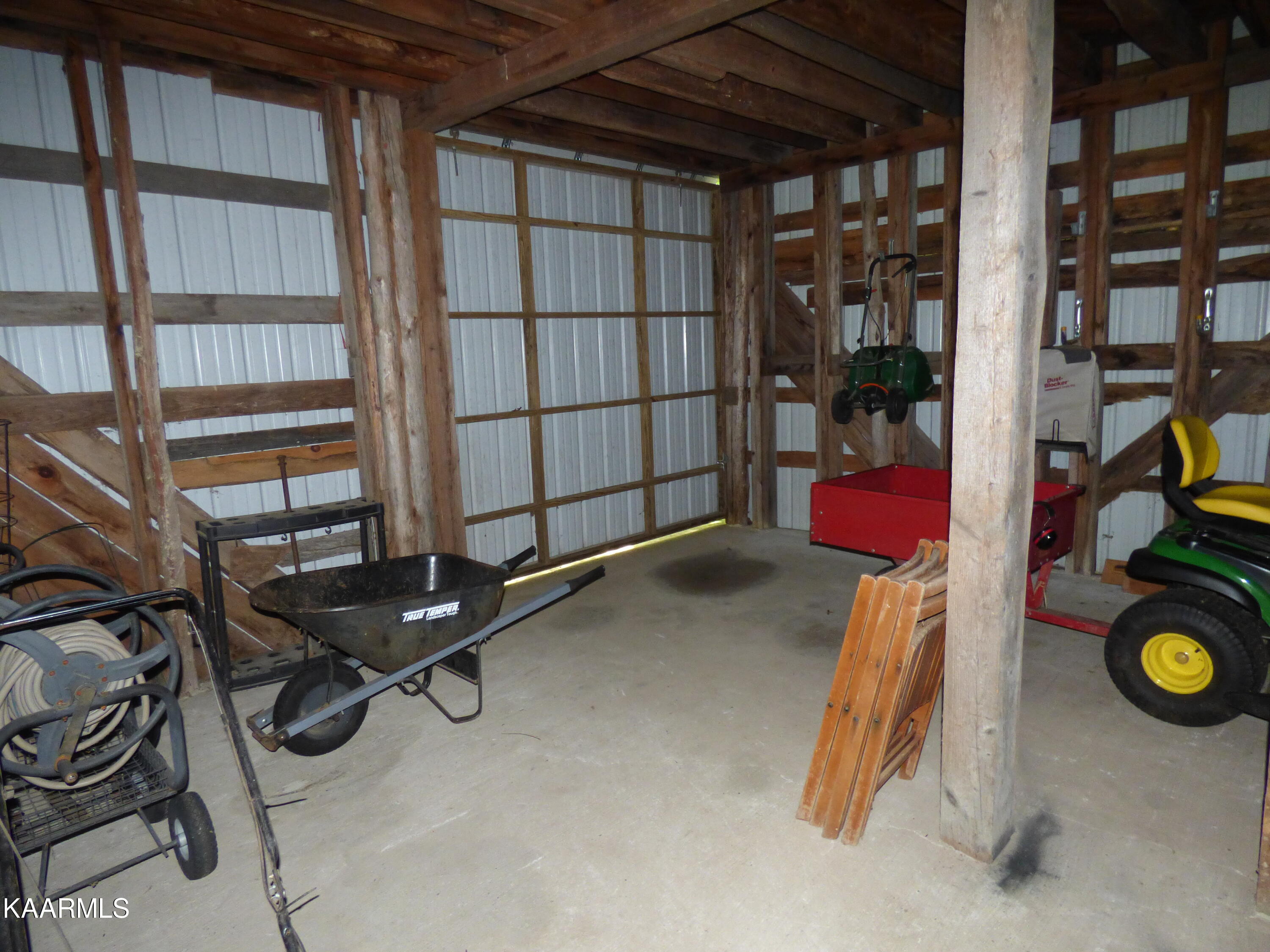 607 Hatler Road Crossville, TN 38555 - Photo 52 of 60 P1070324