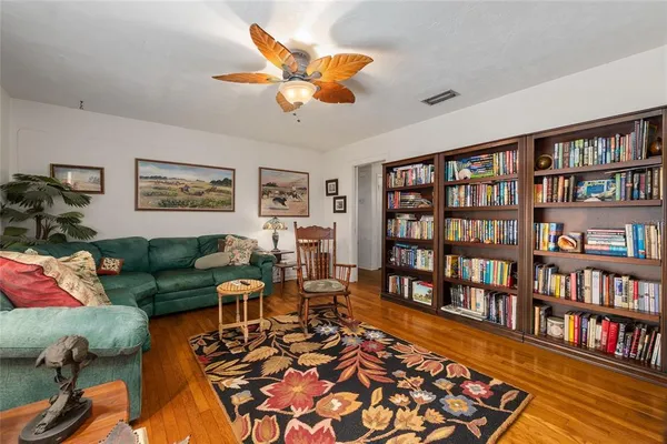 $389,000 | 3710 Northwest 22nd Place, Gainesville, FL 32605