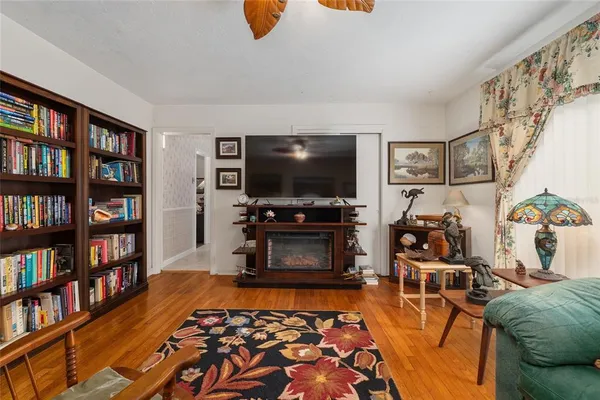 $389,000 | 3710 Northwest 22nd Place, Gainesville, FL 32605